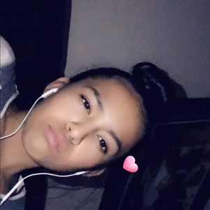 Meet your Posher, Tanya